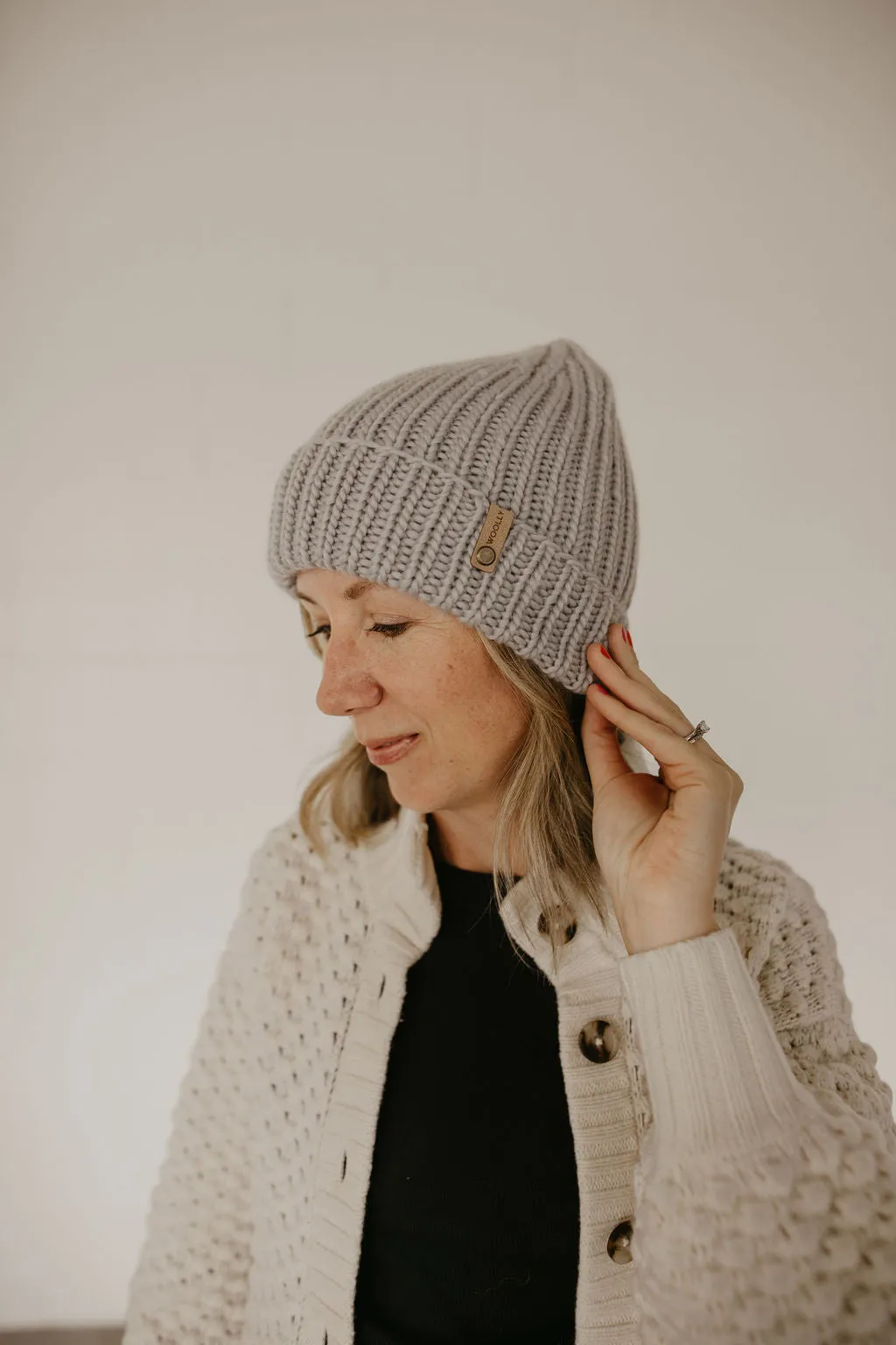 Light Gray Merino Wool Hand Knit Ribbed Beanie