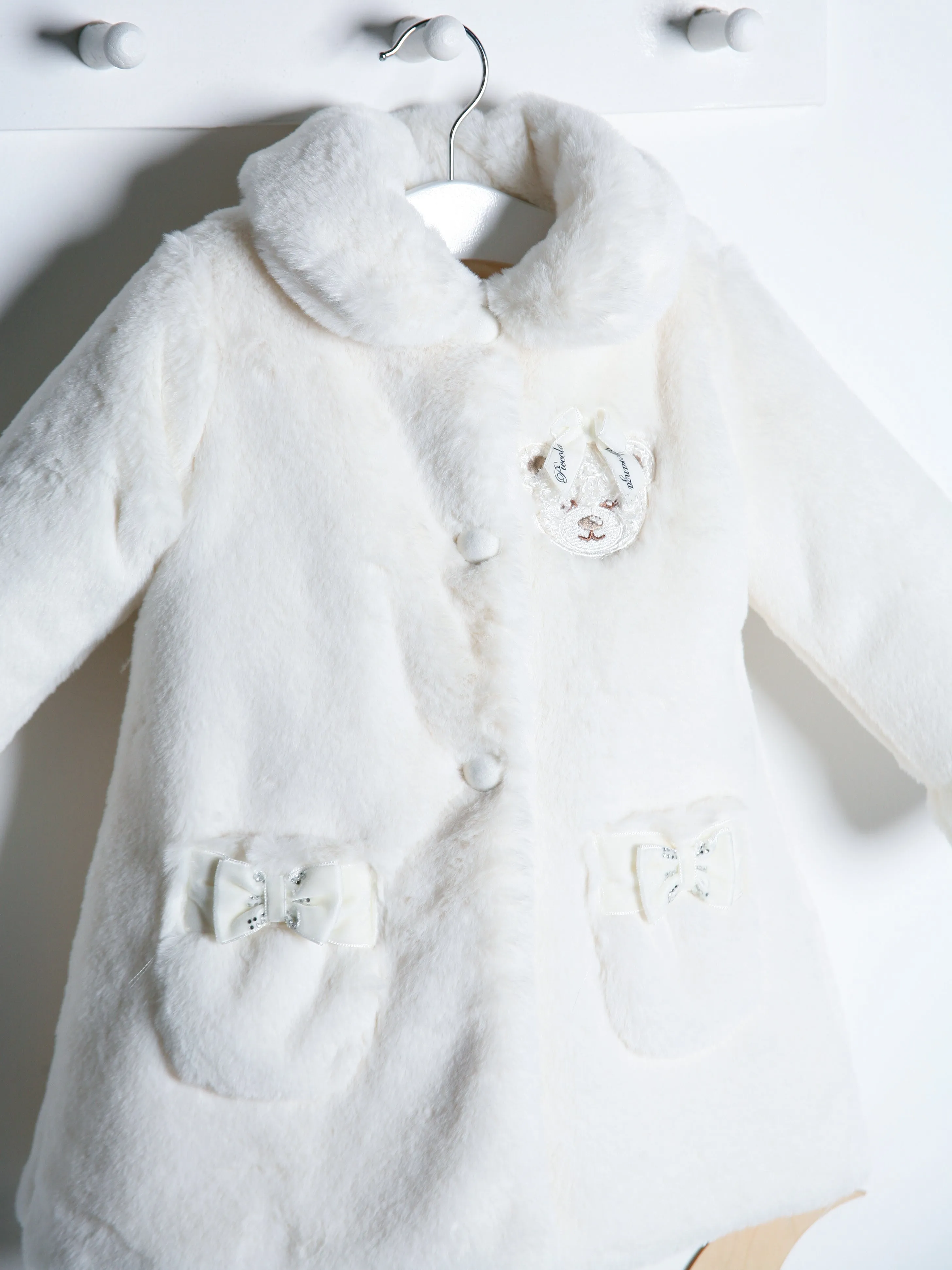 Piccola Speranza Ivory Teddy Faux Fur coat